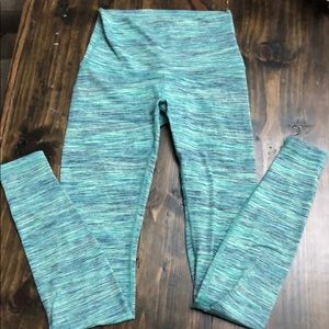Lululemon leggings size 4